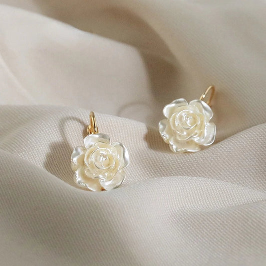 RoseLuce Earrings – Mother of Pearl & 18k Gold